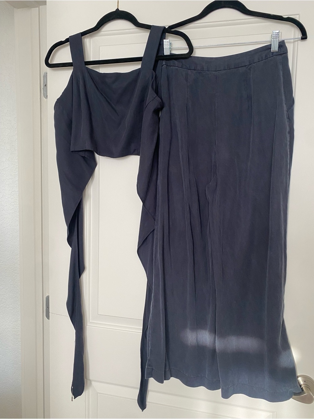 VETTA Navy Draped Crop Top and Wide Leg Pant Capsule Set